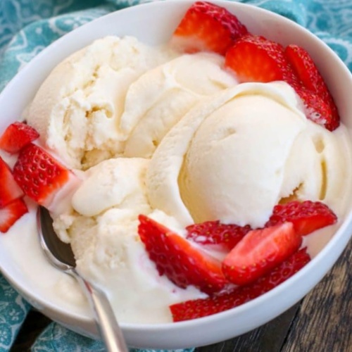 Cómo hacer helado casero sin azúcar: 4 recetas fáciles y ligeras